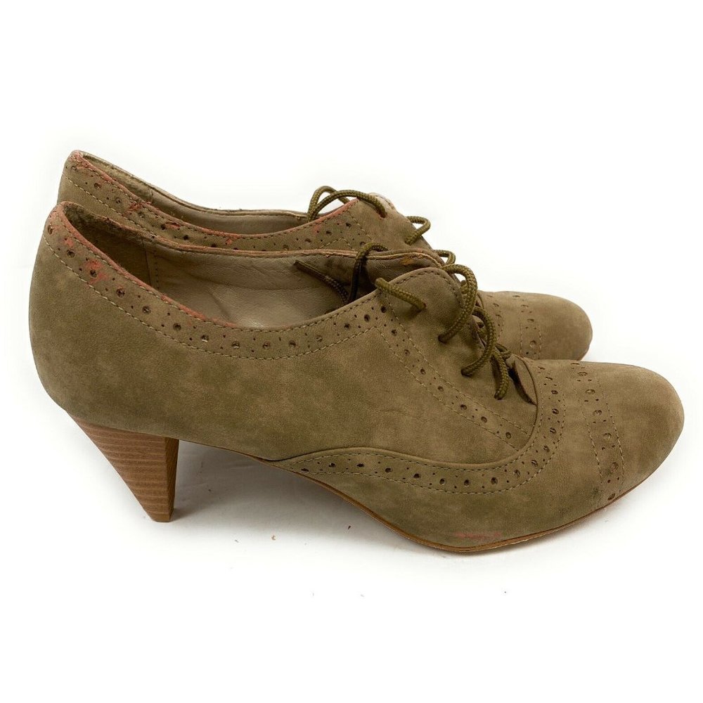 Salamander Womens Shoes Beige Suede 2.5" Heels